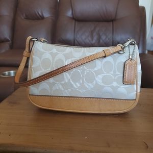 Coach Y2K Shoulder Demi Wristlet Handbag Beige, White and Tan Handbag 6094 GUC